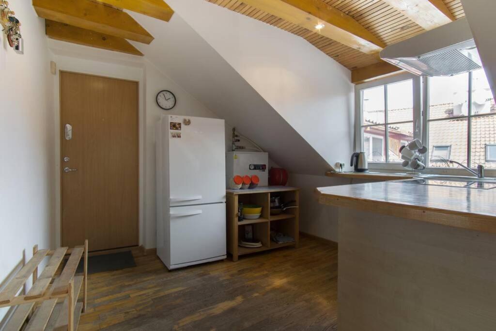Private Sauna & 4 Bedrooms Old Town Rooftop Apartamento *