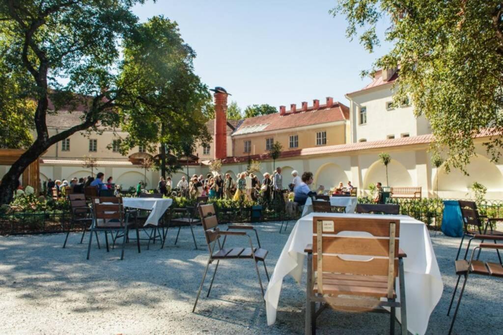 Apartamento Private Sauna & 4 Bedrooms Old Town Rooftop *