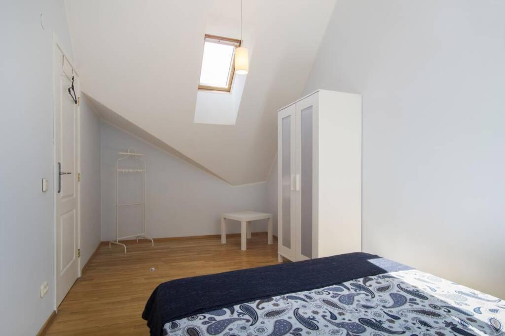 Apartamento Private Sauna & 4 Bedrooms Old Town Rooftop *