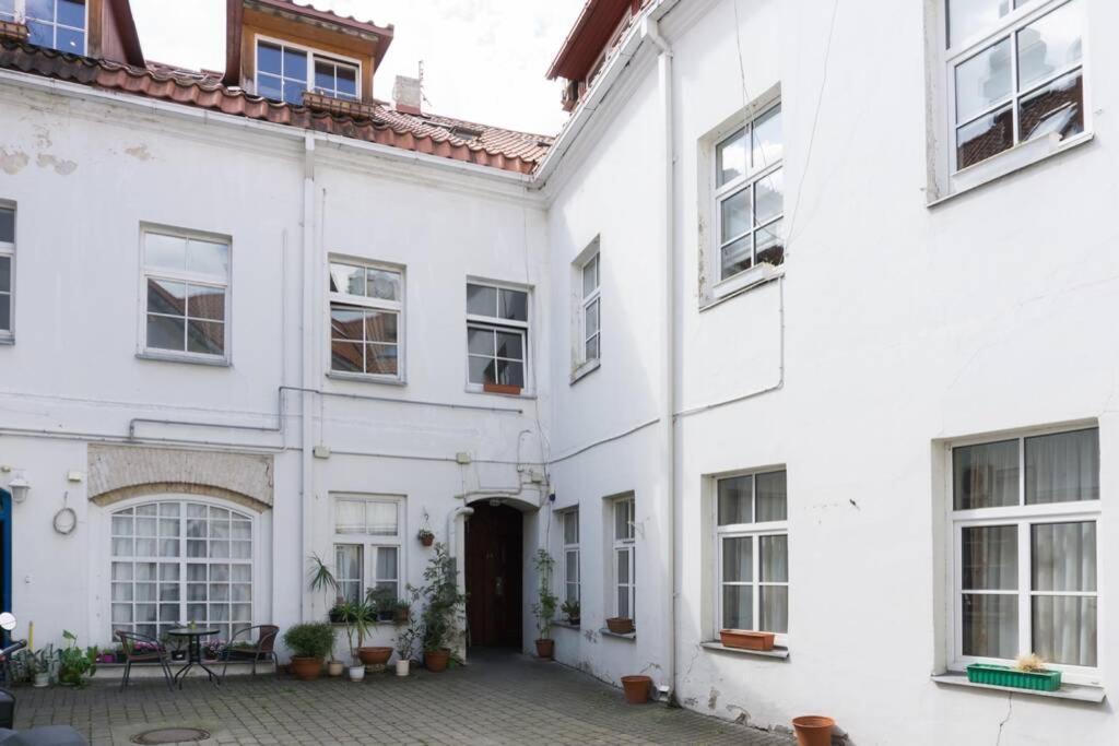 Private Sauna & 4 Bedrooms Old Town Rooftop * Vilna